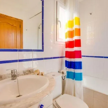 Hébergement de vacances Can Picafort Holiday Sleeps 5 With Air Con And Wifi Can Picafort (Mallorca)